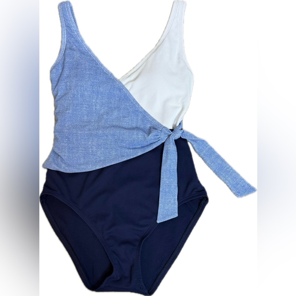 Tommy Bahama Women’s Island Cays Blue White Colorblock One Piece Swimsuit Size 6